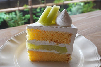 YU SWEETS